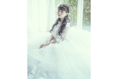 春奈るな 劇場版『冴えない彼女の育てかた Fine』主題歌「glory days」のMusic Video公開 画像