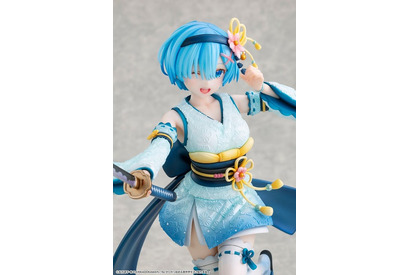 「リゼロ」スリットから覗く太ももがセクシー！ 刀を構えたラムが和装の“戦装束”で出陣♪ フィギュア登場 画像