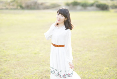 東山奈央 4thシングルがTVアニメ『恋する小惑星』OPテーマに決定！ アーティスト写真も公開 画像