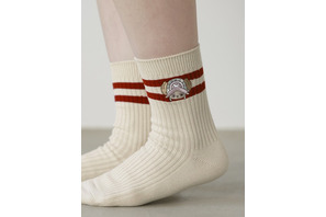 「ワンピース」チョッパーの刺繍入り靴下が可愛すぎる！「靴下屋」コラボソックスが登場 画像