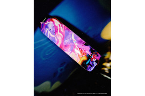 買わないなんてやれやれだぜ…「ジョジョ」第3部の世界観をデザインした限定スケートボード発売 画像