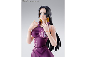 “何をしようとわらわは許される！！！”マリンフォード頂上決戦を愛の力で戦い抜いたボア・ハンコックがフィギュアで登場 画像