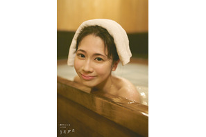 「ラブライブ！蓮ノ空」声優・野中ここな、制服姿や入浴カット、海辺の乗馬姿も幻想的♪ 1st写真集が1月15日発売 画像