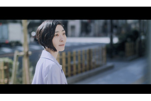 坂本真綾、新曲「クローバー」のMVが公開！サイン色紙プレゼントキャンペーンも実施中
