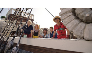 実写版「ワンピース」 “麦わらの一味”が「WBC」日本初戦で始球式に登場！【Netflix配信 3月6日】 画像