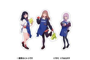 「グリッドマンユニバース」六花＆夢芽＆アカネがヴィレヴァン店員に…！描き下ろしのエプロン姿がアクキーやタペストリーなどグッズに♪ 画像