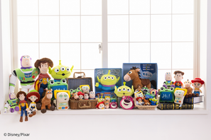 リトルグリーンメンが踊っておしゃべり♪ 「トイ・ストーリー５」ぬいぐるみはなんと全32点!? 盛りだくさんのラインナップに注目 画像