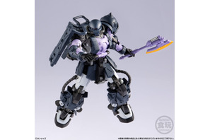 ルウム戦役で大活躍した黒い三連星仕様の「高機動型ザクII」が可動フィギュアになって登場！ 躍動感あふれるポージングがたまらない 画像