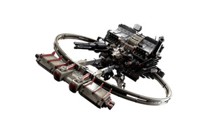 「アーマードコア6」惑星封鎖機構の特務無人機体「AAP07: BALTEUS」が立体化！ 全身に装備された各武器だけでなく差し替えで色々な装備を再現できちゃう♪ 画像