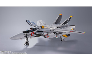 「超時空要塞マクロス」ロイ・フォッカーのVF-1S、“DX超合金”でフィギュア化！ 変形＆アクション機構に注目 画像