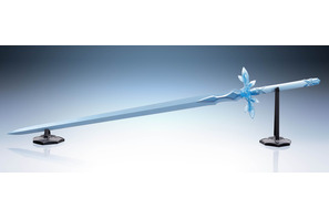「SAO」ユージオの“青薔薇の剣”が約1/1サイズで初立体化！ “…僕に力を貸してくれ、青薔薇の剣！” 画像