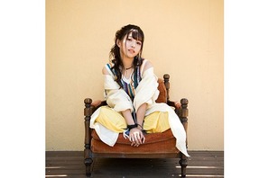 亜咲花、20歳の誕生日10月7日に発売する1stフルアルバム『HEART TOUCH』ジャケット公開！ 店舗オリジナル特典の画像も公開 画像