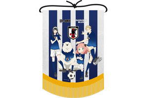 「SPY×FAMILY」アーニャたちとサッカー日本代表をお祝い！アディダス製Tシャツやお守りなど登場　コラボ第2弾 画像