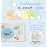 「とかげ　コードホルダー」使用例（C）2025 SAN-X CO., LTD. ALL RIGHTS RESERVED.