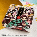 「鬼滅の刃」オリジナル掛け紙と缶バッジ付き♪炭次郎の羽織模様イメージしたオールスター弁当&大海老セットが登場 画像