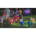 ヒトカゲやランプラーの灯りの下に集まるポケモンたち