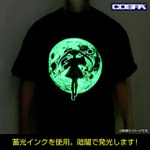 COSPA「葬送のフリーレン 蓄光Tシャツ」（C）山田鐘人・アベツカサ／小学館／「葬送のフリーレン」製作委員会
