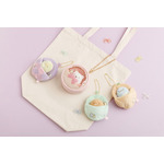 すみっコぐらしコレクション「おでかけすみっコ」使用イメージ（C）2025 SAN-X CO., LTD. ALL RIGHTS RESERVED.