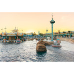 終演する「ビッグバンドビート」のイベントも開催中!暑さやわらぐレイトサマーの東京ディズニーシーを満喫