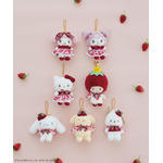 Maison de FLEUR × いちご新聞「チャーム」（C）’25 SANRIO CO., LTD. APPR. NO. L656005