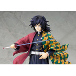 「鬼滅の刃」冨岡義勇“俺は水柱じゃない”― 1/8スケールフィギュアが再版決定 水の呼吸を感じる精緻な出来映え 画像