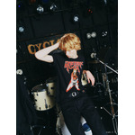ONE PIECE×HYSTERIC GLAMOUR「NAMI FLYING V Tシャツ」着用イメージ（C）O/S・F・T