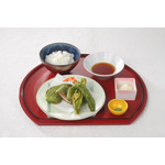 宇治抹茶の天ぷら＜海老・鶏肉・野菜＞