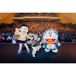 Tani Yuuki「Live Tour 2025 “Still love...this”」ドラえもん＆のび太もステージに登場