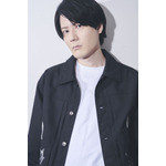 内山昂輝