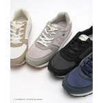 「サンリオキャラクターズ シューズ」レトロスニーカー