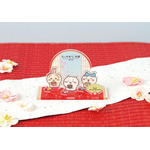 8,000円以上お買い上げ特典ノベルティ「レイヤーアクリルスタンド」