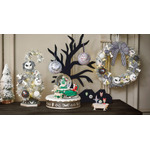 【ディズニーストア】『ティム・バートン ナイトメアー・ビフォア・クリスマス』モチーフのクリスマスアイテム登場(C)Disney