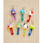 サンリオ「月刊いちご新聞」デザインのキーホルダー、親子コーデが楽しめるニットなど♪ LOWRYS FARMコラボアイテム 画像