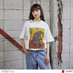AIR TWOKYO『ゴジラVSデストロイア』グッズコレクション「シーンイラストTシャツ 1(呉爾羅)」着用イメージ TM &(C)TOHO CO.,LTD.
