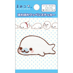 サンエックス「ワッペンシリーズ」ほわほわワッペンステッカー　まめゴマ（C）2025 SAN-X CO., LTD. ALL RIGHTS RESERVED.