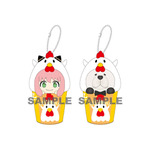 TV アニメ『SPY×FAMILY』 キャンペーン　@Loppi・HMV&BOOKS online オリジナルグッズ「なりきり！からあげクン ミニぬいキーホルダーセット」（C）遠藤達哉/集英社・SPY×FAMILY 製作委員会（C）Lawson, Inc.