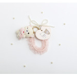 サンエックス「Makeup Rilakkuma リボンチャーム」使用イメージ（C）2025 SAN-X CO., LTD. ALL RIGHTS RESERVED.