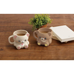 サンエックス「Makeup Rilakkuma マグカップ」使用イメージ（C）2025 SAN-X CO., LTD. ALL RIGHTS RESERVED.