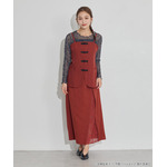 TVアニメ『らんま1/2』× earth music＆ecology Japan Label「チャイナビスチェ」ボルドー　着用イメージ（C）高橋留美子・小学館/「らんま1/2」製作委員会