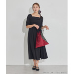 TVアニメ『らんま1/2』× earth music＆ecology Japan Label「チャイナワンピース」ブラック　着用イメージ（C）高橋留美子・小学館/「らんま1/2」製作委員会