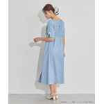 TVアニメ『らんま1/2』× earth music＆ecology Japan Label「チャイナワンピース」ライトブルー　着用イメージ（C）高橋留美子・小学館/「らんま1/2」製作委員会