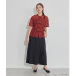 TVアニメ『らんま1/2』× earth music＆ecology Japan Label「チャイナレースシャツ」ボルドー　着用イメージ（C）高橋留美子・小学館/「らんま1/2」製作委員会