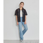 TVアニメ『らんま1/2』× earth music＆ecology Japan Label「チャイナレースシャツ」ブラック　着用イメージ（C）高橋留美子・小学館/「らんま1/2」製作委員会