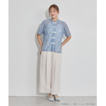 TVアニメ『らんま1/2』× earth music＆ecology Japan Label「チャイナレースシャツ」ライトブルー　着用イメージ（C）高橋留美子・小学館/「らんま1/2」製作委員会