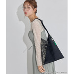 TVアニメ『らんま1/2』× earth music＆ecology Japan Label「バッグチャーム」使用イメージ（C）高橋留美子・小学館/「らんま1/2」製作委員会