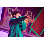 超人的シェアハウスストーリー『カリスマ』ライブツアー「カリスマガンボツアー」レポート／Photo by江藤はんな