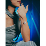 リング 39,600円、バングル 47,300円