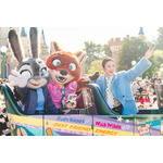 上戸彩がジュディ＆ニックとサプライズ登場！東京ディズニーランドでスペシャルグリーティング開催