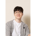 キム・ヨンファ監督