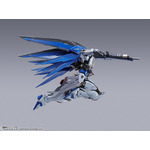 「METAL BUILD フリーダムガンダム CONCEPT 2」35,200円(税込)